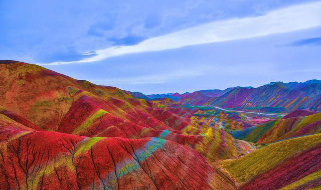 甘肃旅游必去十大景点,甘肃十大旅游景点