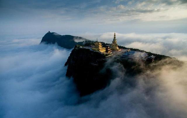 四川景点排行榜前十名,四川旅游必去十大景点推荐