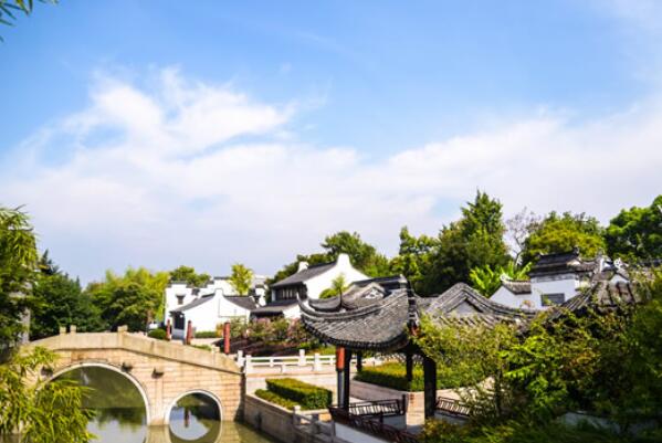 上海免费的十大景点排名,上海旅游必去景点推荐