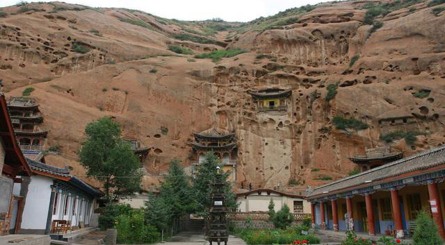 甘肃旅游必去十大景点,甘肃十大旅游景点