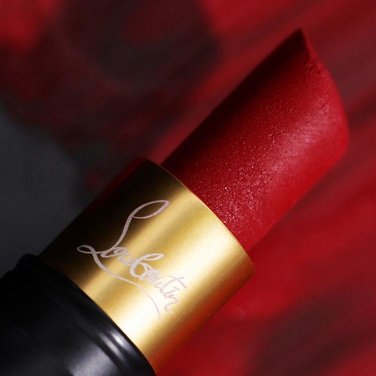 我的第一只女王权杖口红,cl萝卜丁口红值得拥有