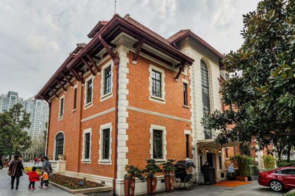 上海免费的十大景点排名,上海旅游必去景点推荐