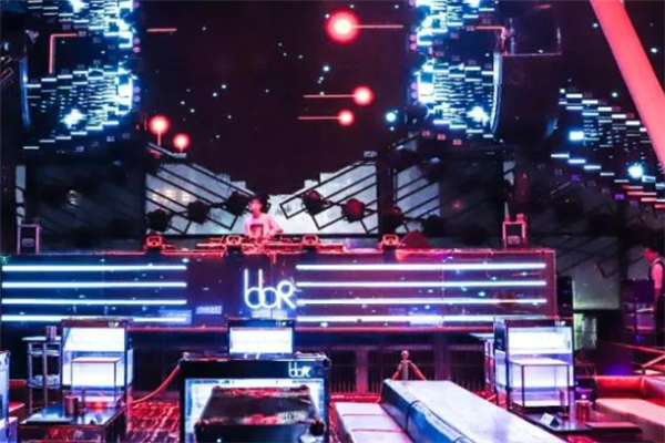 郑州十大热门酒吧,郑州酒吧都有哪些