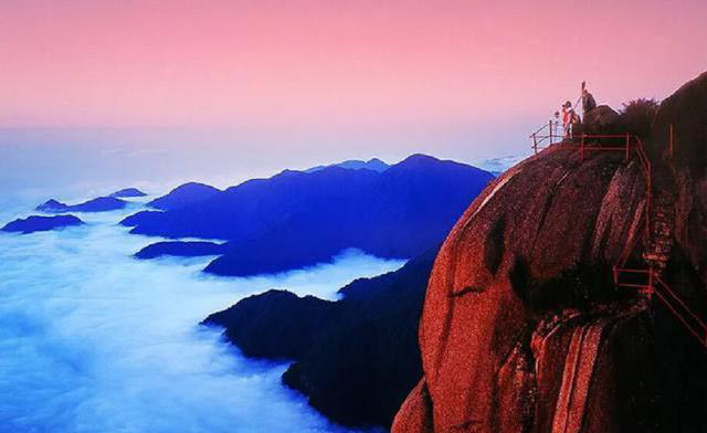 广西旅游必去十大景点排名,广西旅游攻略必去景点