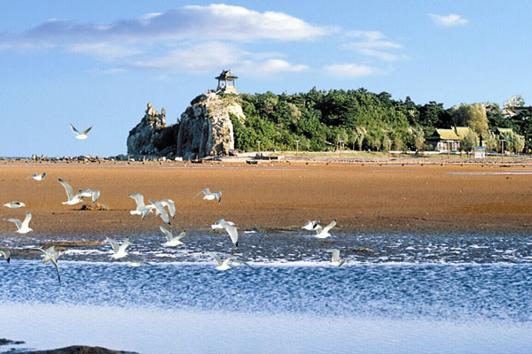 夏天去哪里旅游好玩又凉快的?夏季旅游最佳去处国内