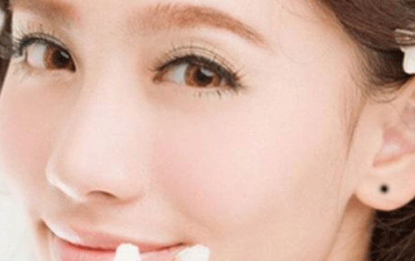 女人10处有痣是富贵痣，女人身上的10大福痣