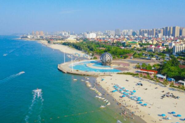 中国最美的十大海滨城市,海边旅游景点排行国内