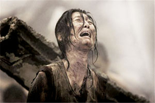 10部哭到崩溃的国产电影,10部哭到崩溃的电影推荐